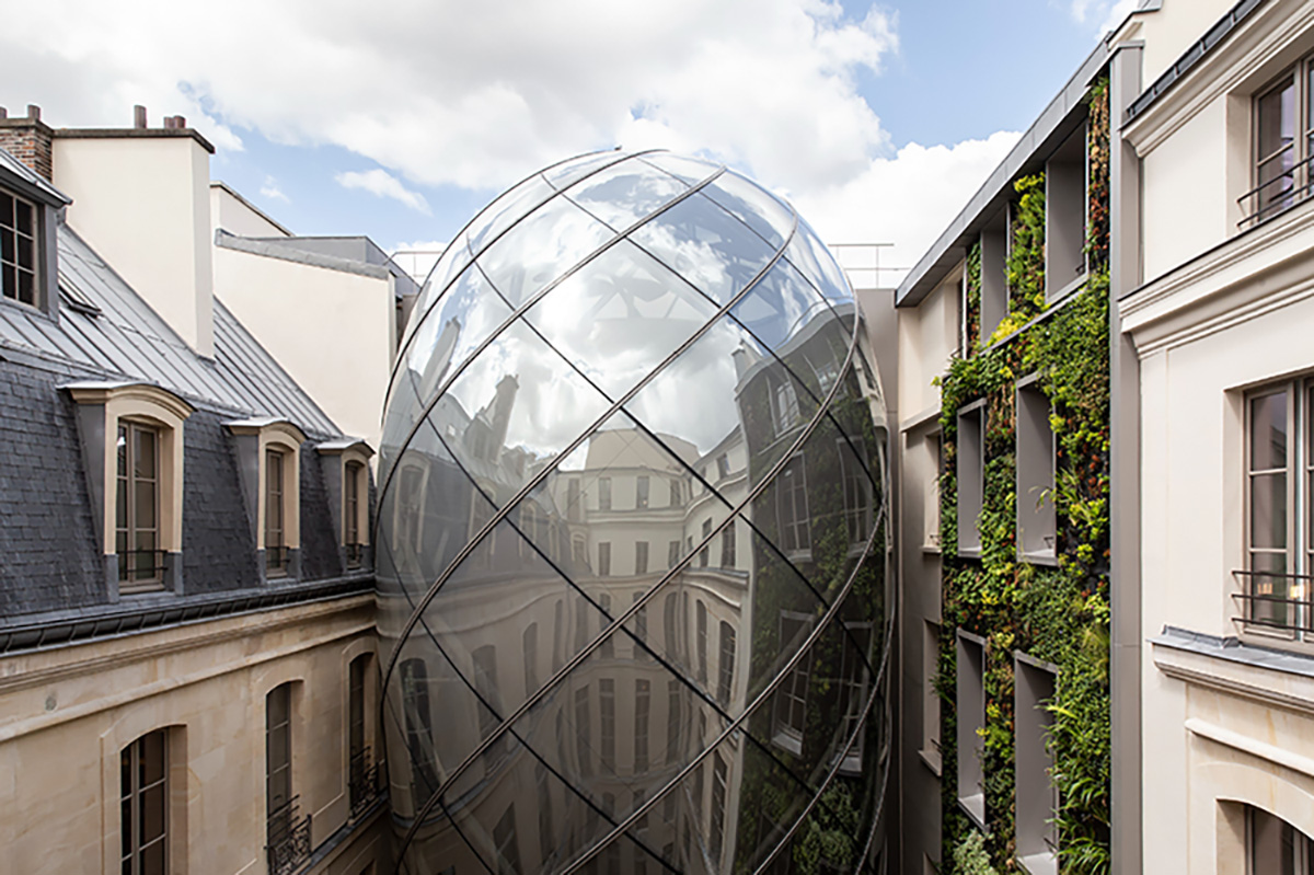 2024 Best Feat of Engineering &&nbsp;Project of the Year, Le Visionnaire, Espace François Dalle by Kuraray.